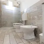 Konukevi Ame Peschiera del Garda